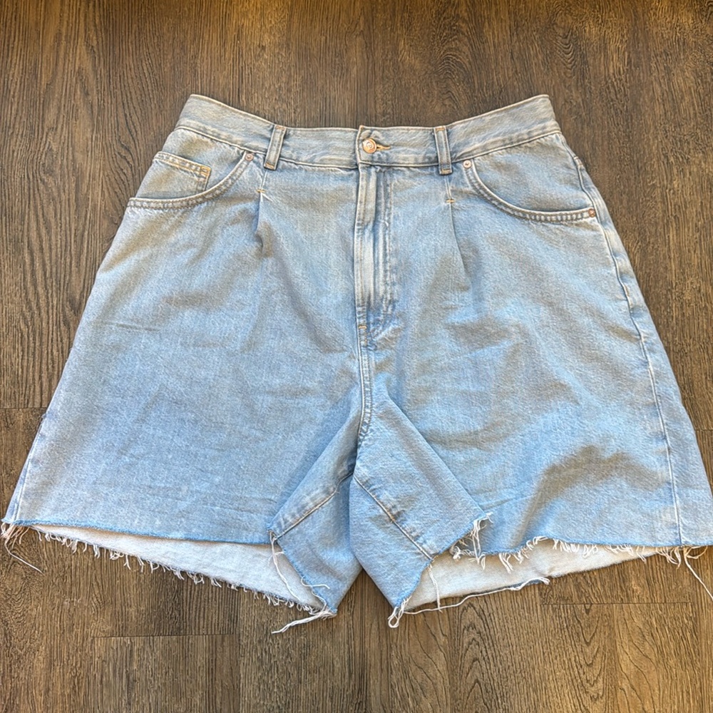 We The Free Baggy Denim Short - L